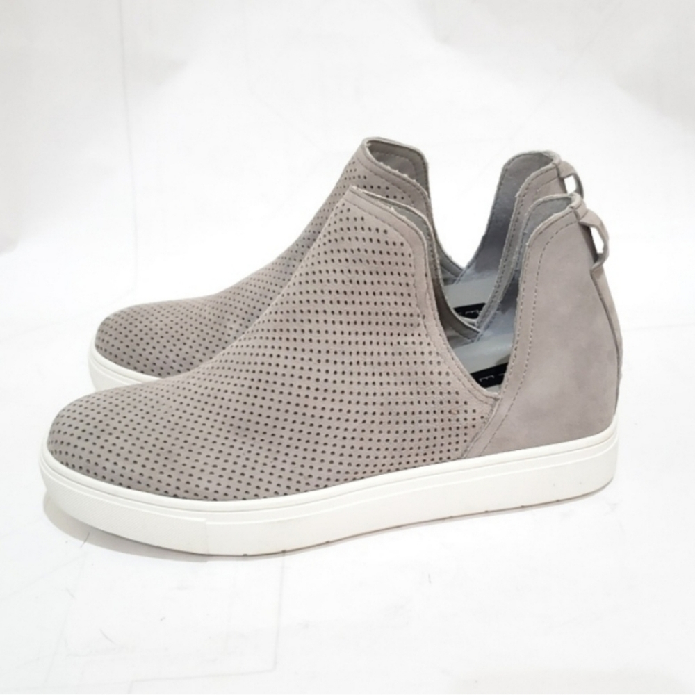 Steven by Steve Madden Canares High Top Sneaker - Picture 4 of 8